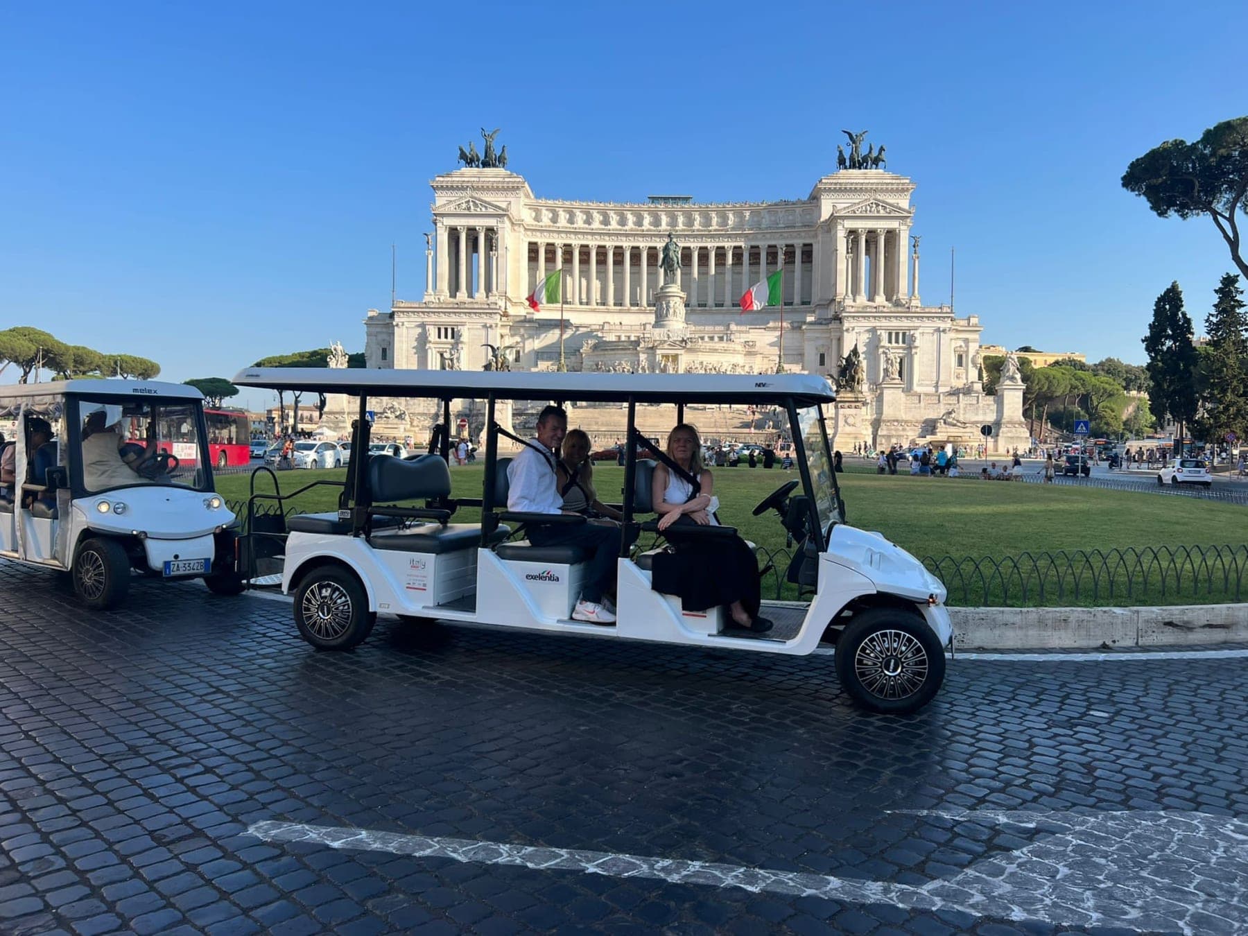 Large group golf cart tour in Rome