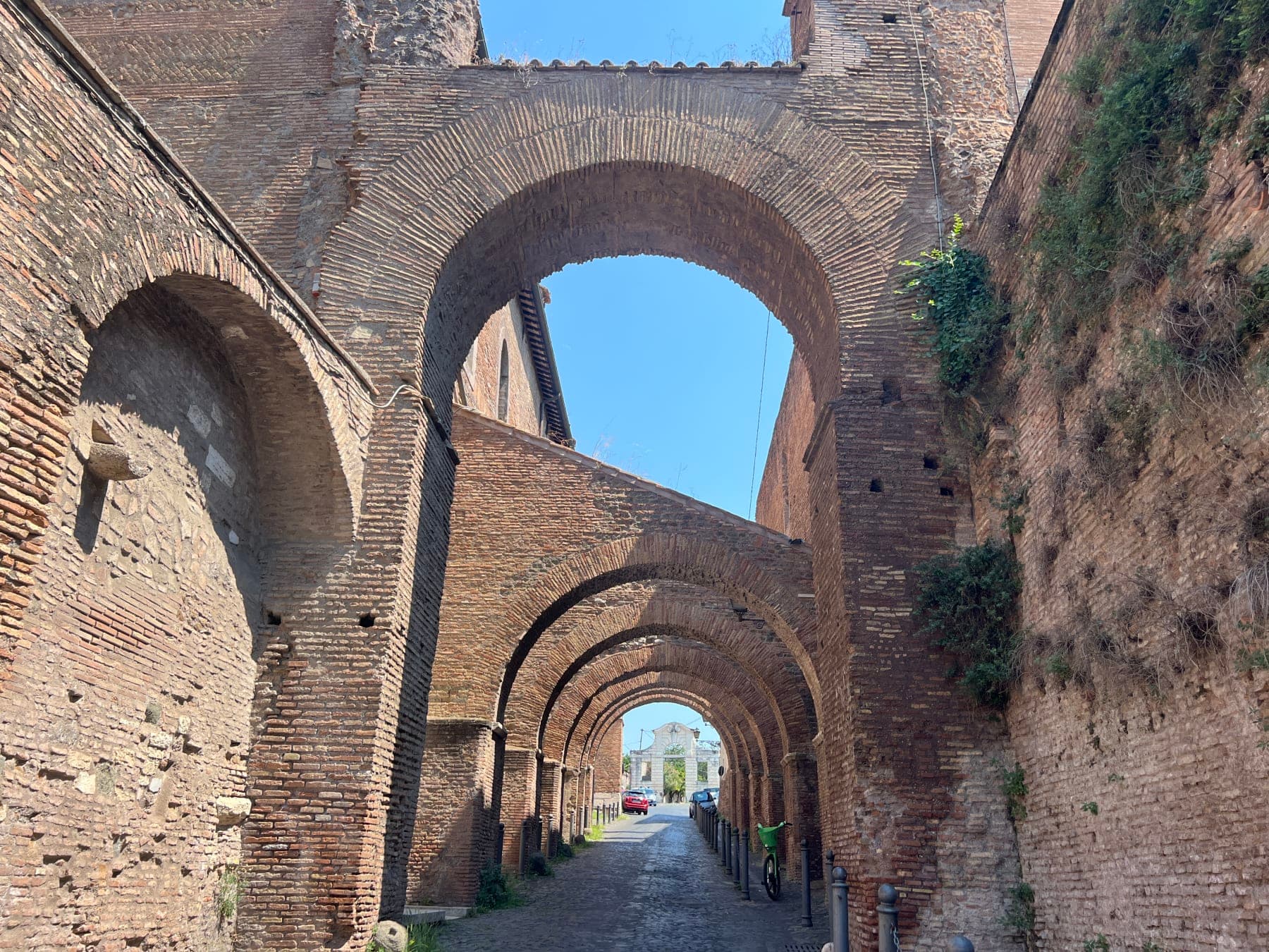 Roman Houses on Celio Hill Small Group Tour in Rome