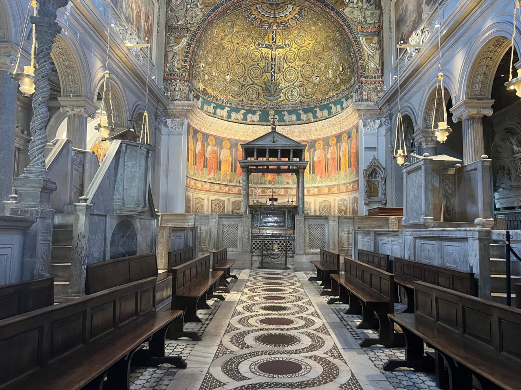 Basilica San Clemente Small Group Tour with Excavations in Rome